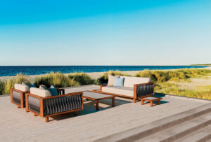 LX_COM60_Market_LuxeLoves_Tuuci_Sail_Collection_seaside